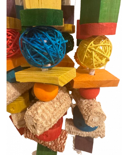 Parrot-Supplies Colourful Coconut & Corn Celebration XL Parrot Toy