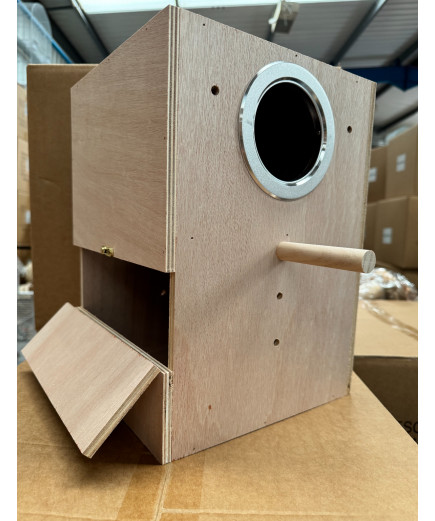 Large Parakeet / Parrot Nesting Box