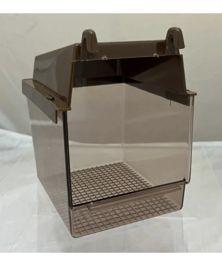 Small Bird Bath Square H13cm x W10.5cm x D11cm